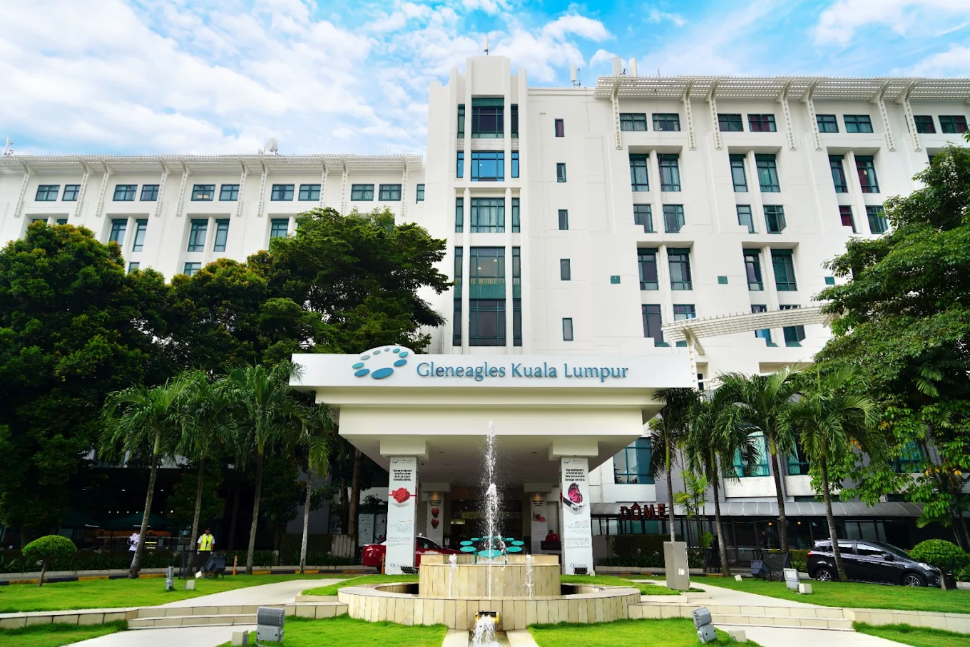 Gleneagles Hospital Kuala Lumpur room