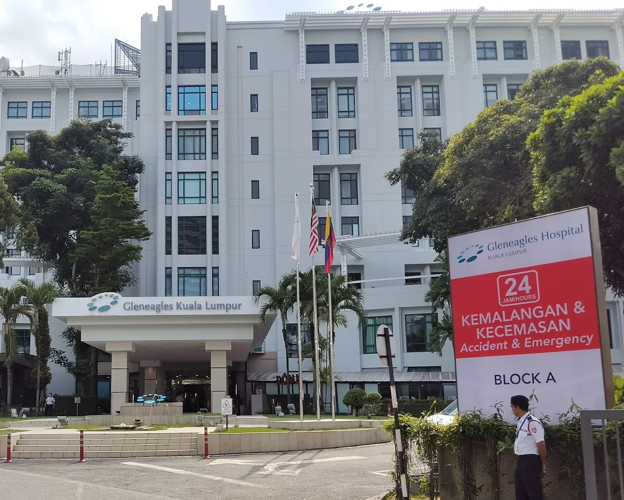 Gleneagles Hospital Kuala Lumpur exterior