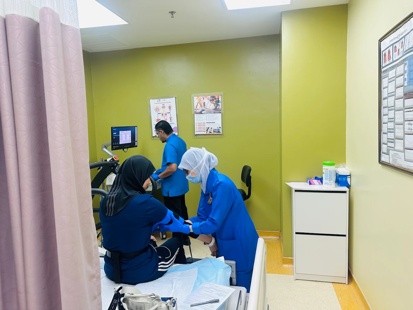 Medical & Treatment Centres 4